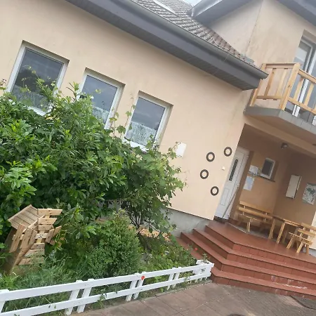 Dwór Kopice  Kowalczyk Residences In Nature Parks Gospodarstwo agroturystyczne *